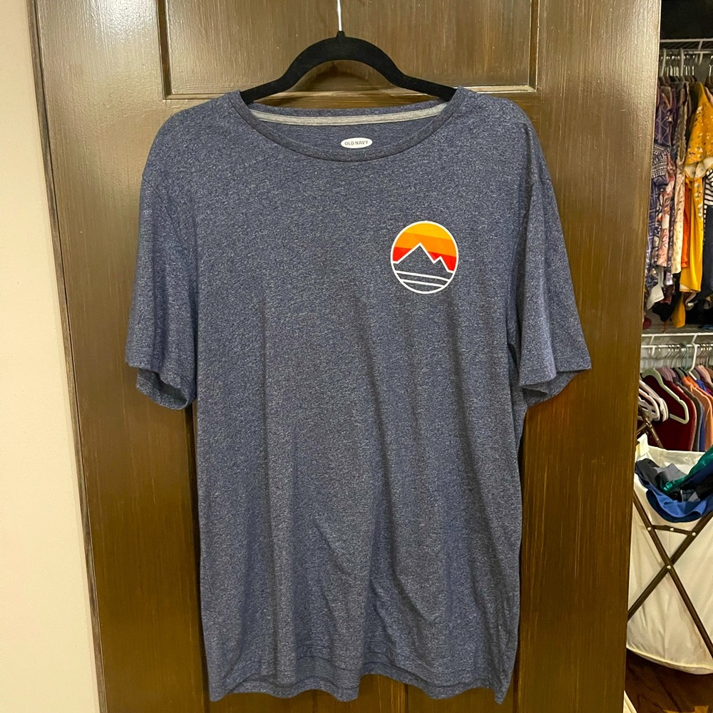 Abstract mountain T-shirt